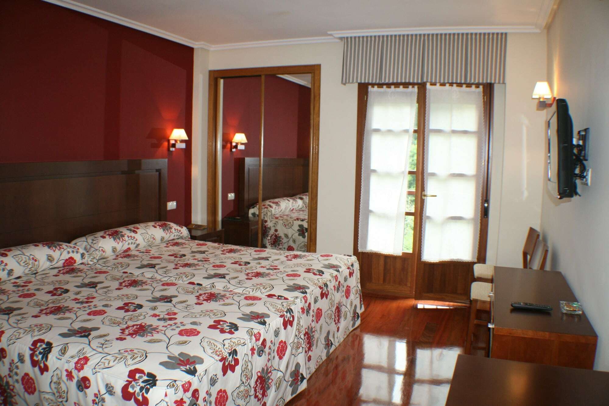 Hotel Valle Las Luinas Soto de Luiña Esterno foto